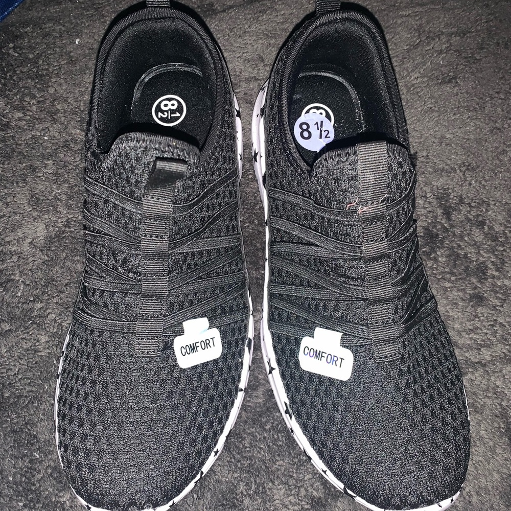 Black sketchers: white with black stars: size 8 1/2: brand new never worn